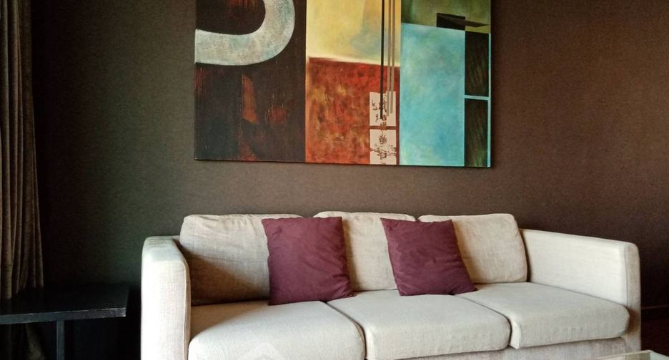 For rent 2 ベッドルーム condo in Sathon, Bangkok