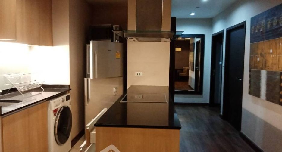 For rent 2 ベッドルーム condo in Sathon, Bangkok