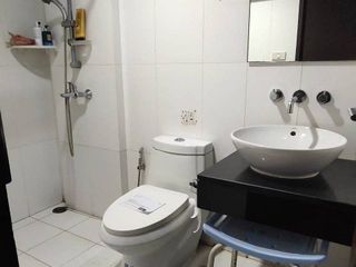 Wohnung zur Miete mit 2 Zimmer in Pathum Wan, Bangkok