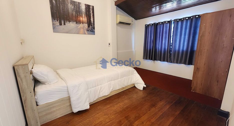 Casa en alquiler de 5 habitaciones en Jomtien, Pattaya