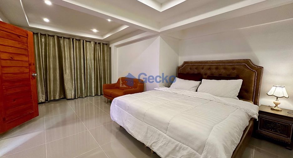 Casa en alquiler de 5 habitaciones en Jomtien, Pattaya