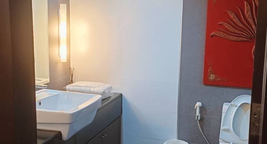 For rent 1 bed condo in Bang Rak, Bangkok