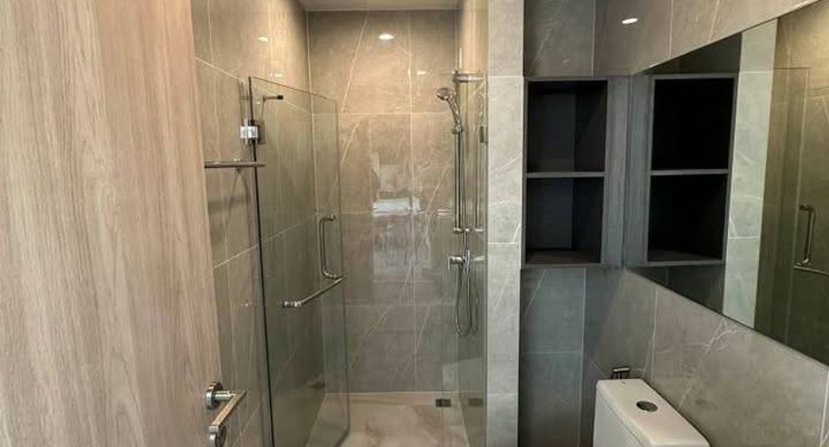 Wohnung zur Miete mit 2 Zimmer in Huai Khwang, Bangkok