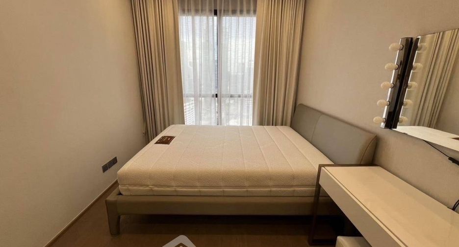 For rent 2 bedrooms condo in Bang Rak, Bangkok