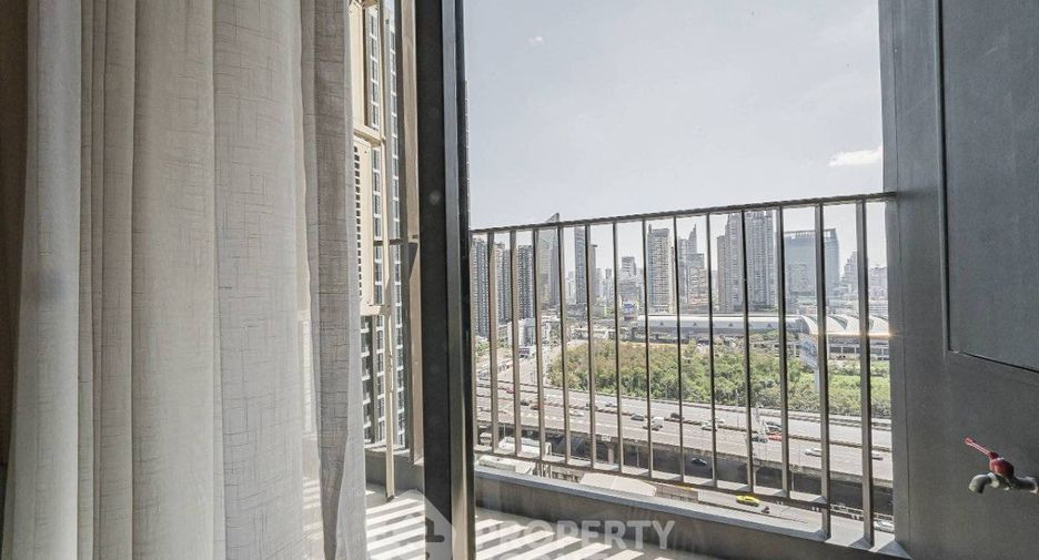 For rent 2 ベッドルーム condo in Huai Khwang, Bangkok