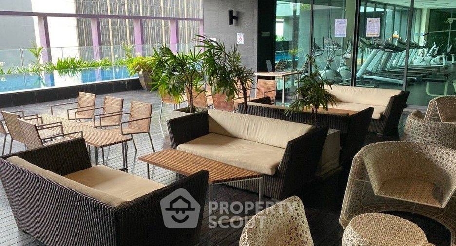 For rent 1 bed condo in Khlong Toei, Bangkok