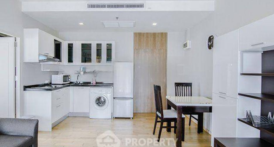 For rent 1 bed condo in Khlong Toei, Bangkok