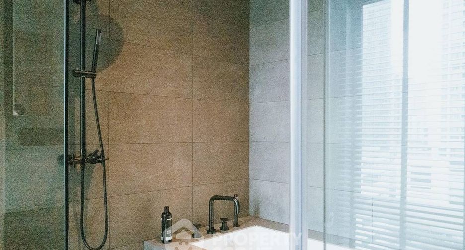 For rent 2 ベッドルーム condo in Watthana, Bangkok