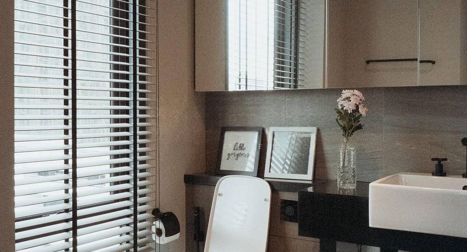 For rent 2 ベッドルーム condo in Watthana, Bangkok