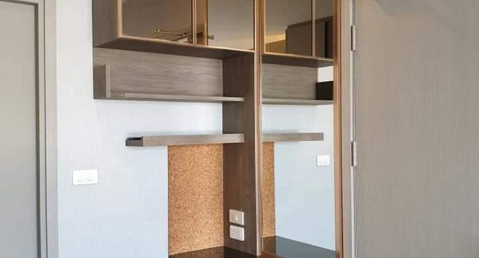For rent 2 bedrooms condo in Phra Khanong, Bangkok