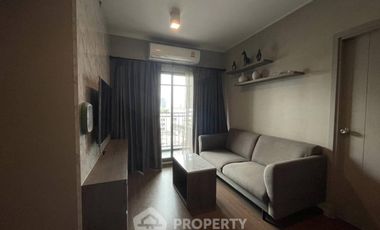 For rent 2 bedrooms condo in Phra Khanong, Bangkok