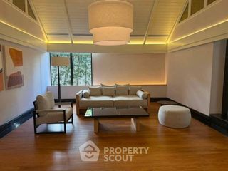 For rent 2 ベッドルーム condo in Pathum Wan, Bangkok