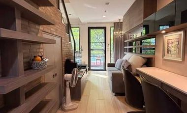 For rent 1 bed condo in Phra Khanong, Bangkok