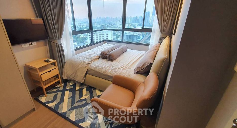 For rent 2 bedrooms condo in Phra Khanong, Bangkok
