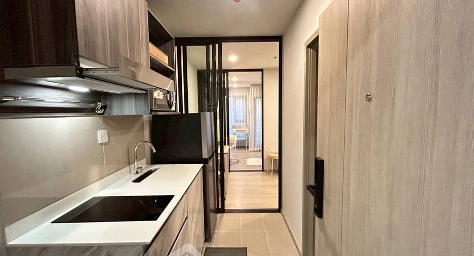 For rent 1 bed condo in Phra Khanong, Bangkok