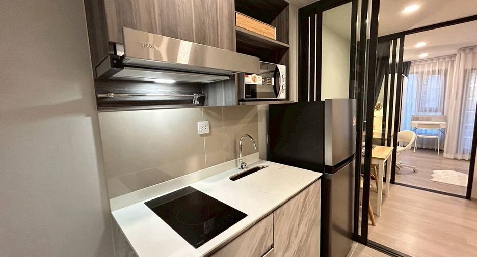 For rent 1 bed condo in Phra Khanong, Bangkok