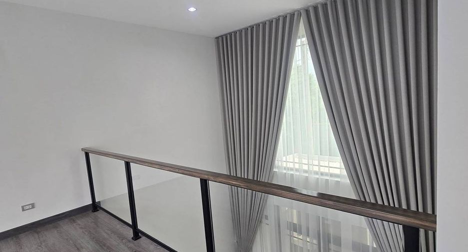 For rent 2 bedrooms house in Suan Luang, Bangkok