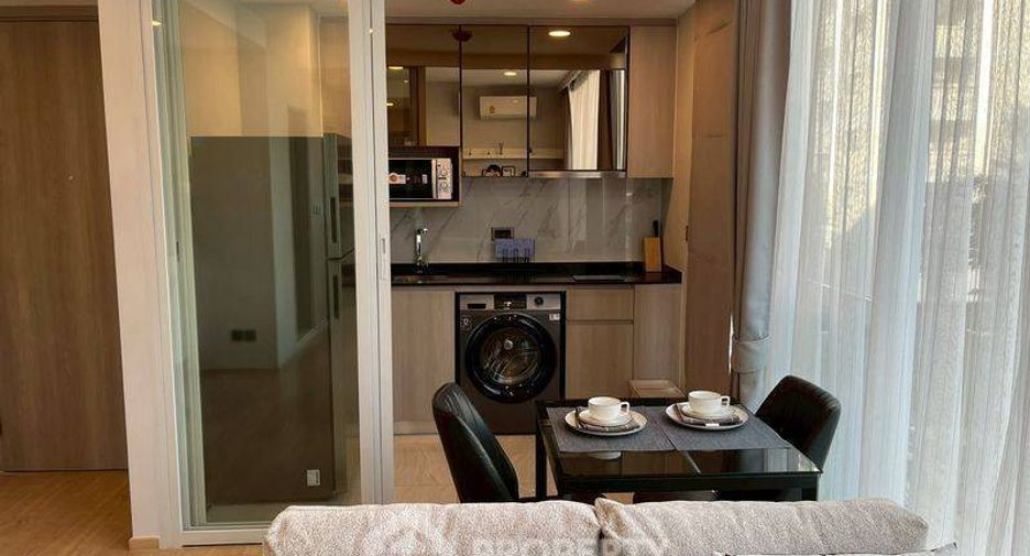 Wohnung zur Miete mit 2 Zimmer in Watthana, Bangkok