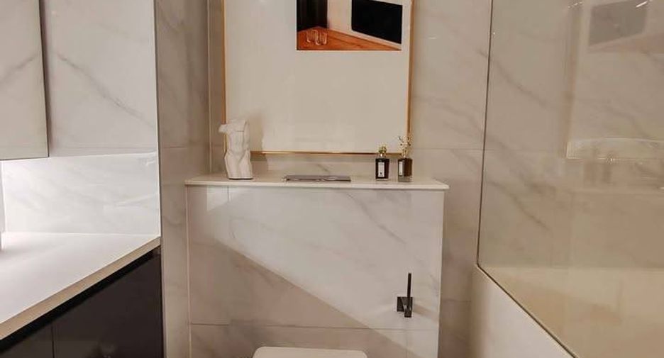Condo en alquiler de 1 habitaciones en Huai Khwang, Bangkok