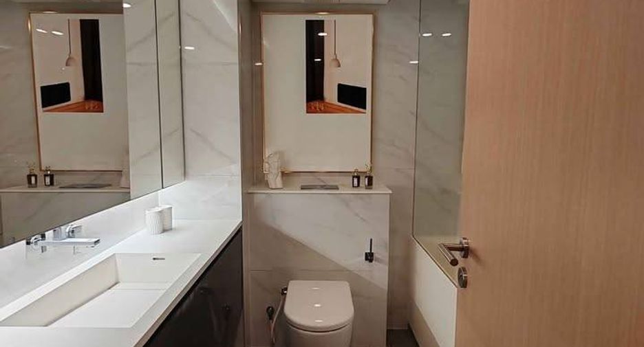 Condo en alquiler de 1 habitaciones en Huai Khwang, Bangkok