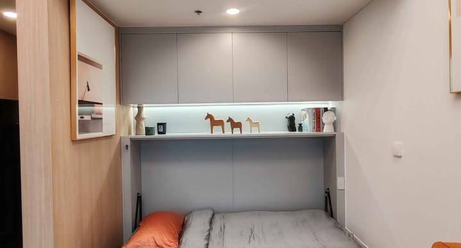 Condo en alquiler de 1 habitaciones en Huai Khwang, Bangkok