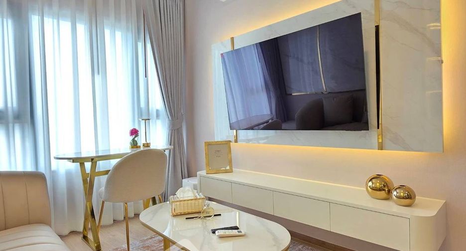 Condo en alquiler de 1 habitaciones en Khlong Toei, Bangkok