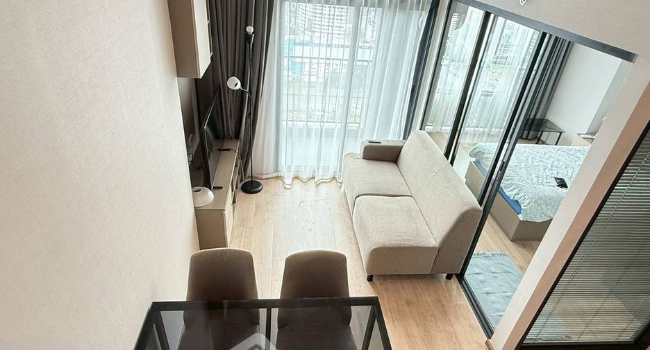Wohnung zur Miete mit 2 Zimmer in Huai Khwang, Bangkok