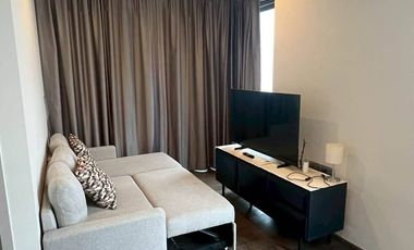For rent 2 bedrooms condo in Pathum Wan, Bangkok