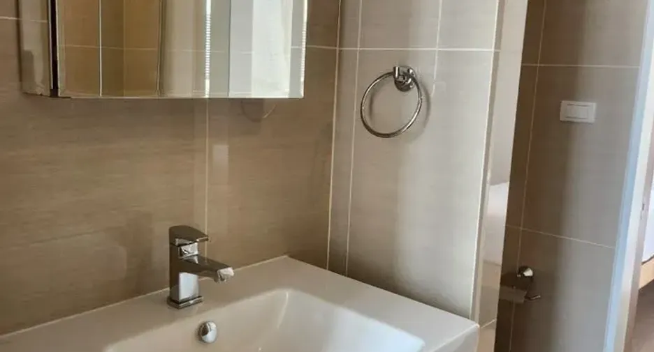 For rent 2 ベッドルーム condo in Khlong Toei, Bangkok