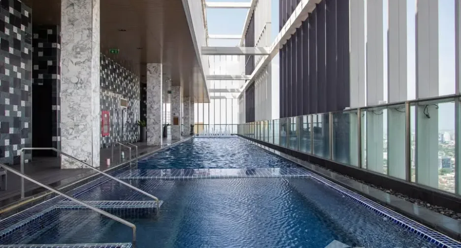 For rent 2 ベッドルーム condo in Khlong Toei, Bangkok