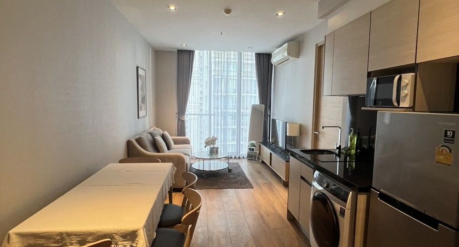 Condo en alquiler de 2 habitaciones en Khlong Toei, Bangkok