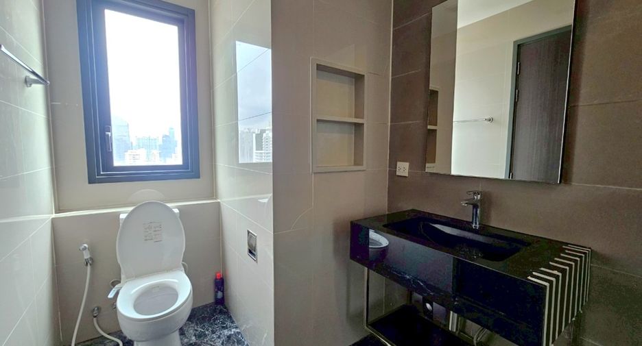 For rent 1 Beds condo in Khlong Toei, Bangkok