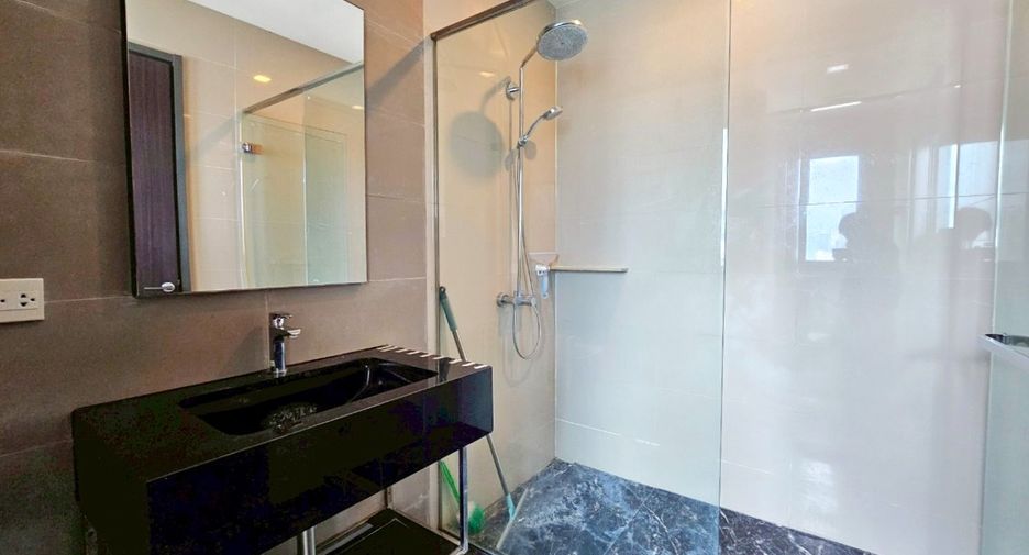 For rent 1 Beds condo in Khlong Toei, Bangkok