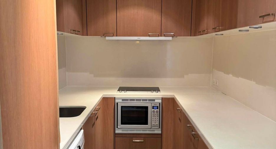 Wohnung zur Miete mit 2 Zimmer in Sathon, Bangkok
