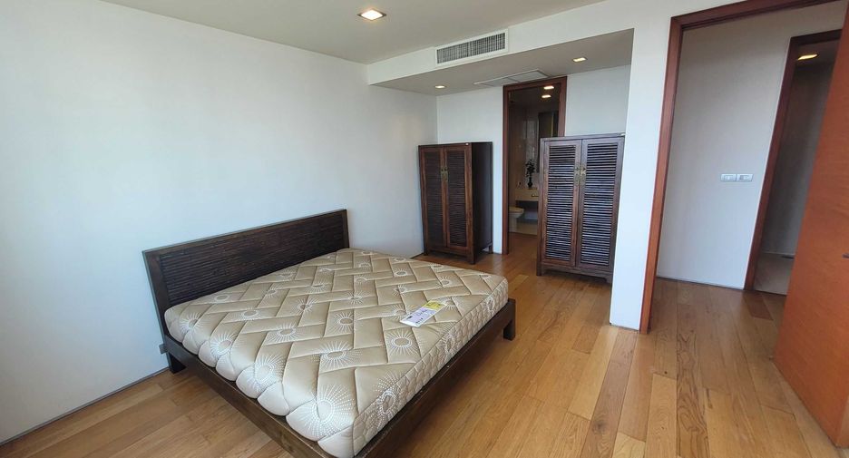 ให้เช่า 3 ห้องนอน คอนโด ใน คลองเตย, กรุงเทพฯ