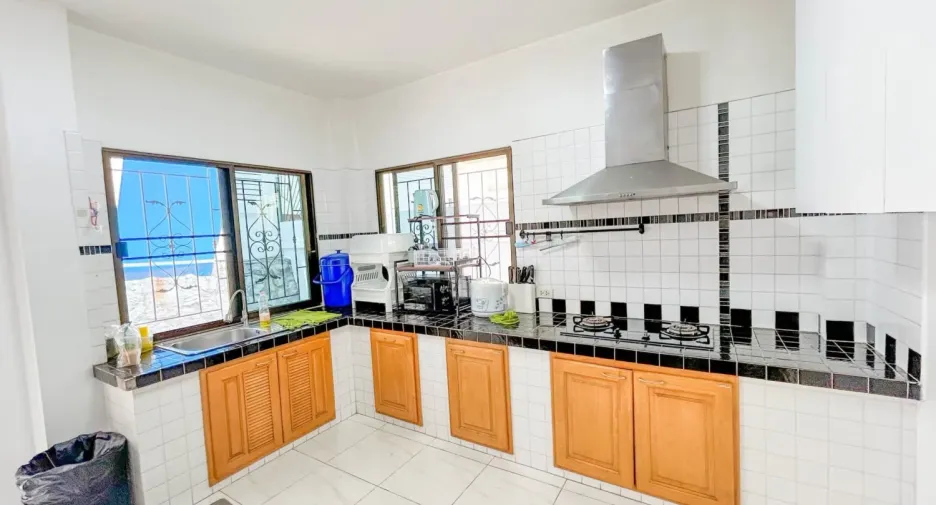 For sale 4 bedrooms villa in Bang Lamung, Chonburi