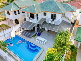 For sale 4 bedrooms villa in Bang Lamung, Chonburi