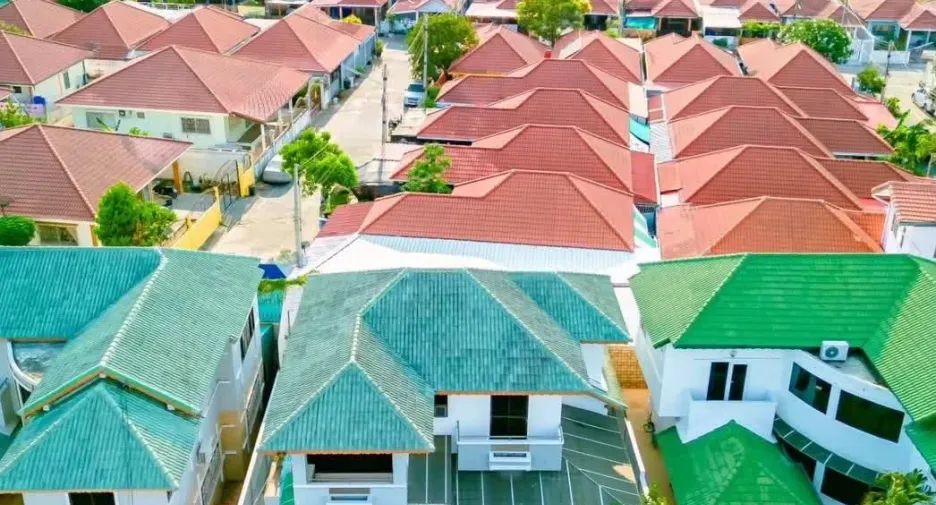 For sale 4 bedrooms villa in Bang Lamung, Chonburi