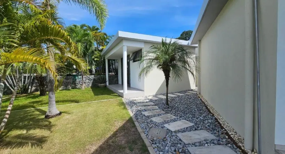 À vendre 3 chambres villa à Bang Saray, Pattaya