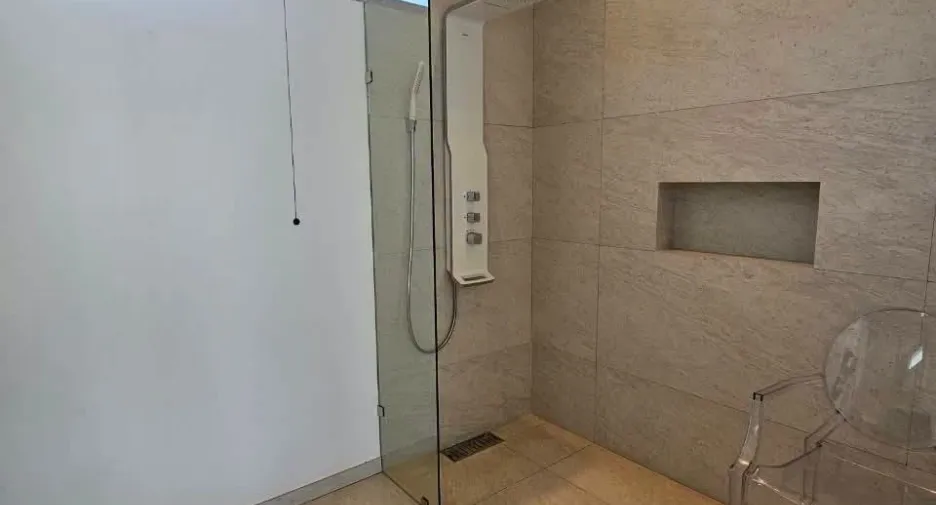 À vendre 3 chambres villa à Bang Saray, Pattaya