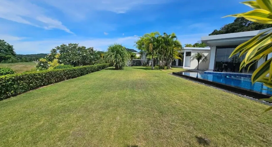 À vendre 3 chambres villa à Bang Saray, Pattaya