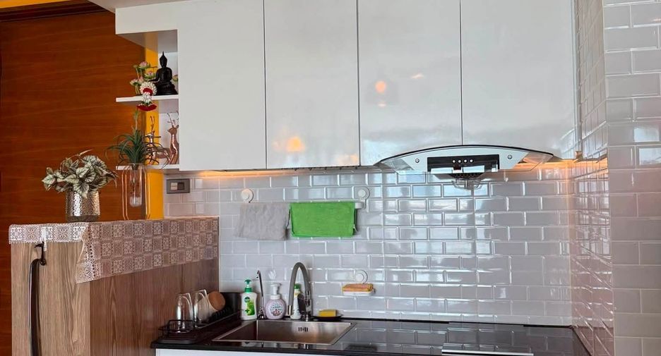À vendre 1 chambre condo à Sathon, Bangkok