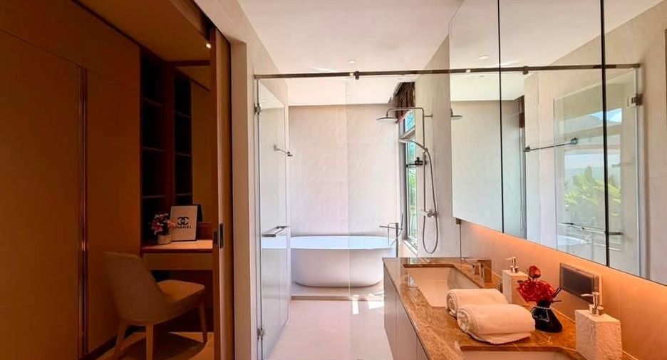 For rent 3 bedrooms villa in Thalang, Phuket