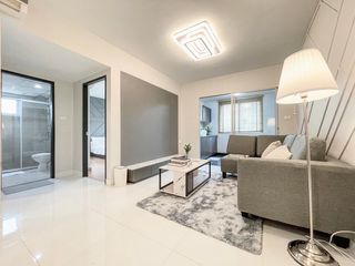 For sale 2 bedrooms condo in Huai Khwang, Bangkok