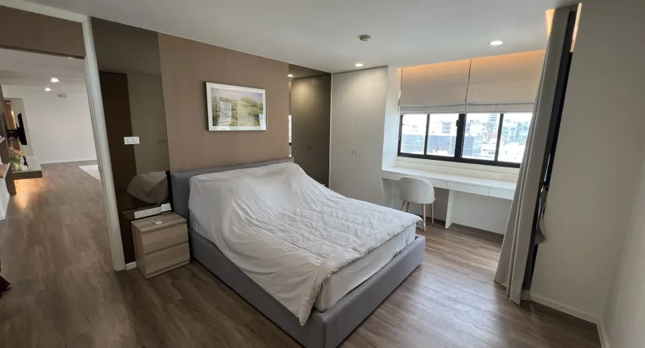 À vendre 4 chambres condo à Watthana, Bangkok