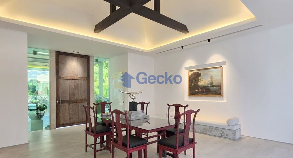 Haus zum Kauf mit 4 Zimmer in Bang Lamung, Chonburi