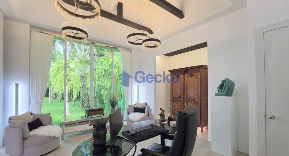 Haus zum Kauf mit 4 Zimmer in Bang Lamung, Chonburi