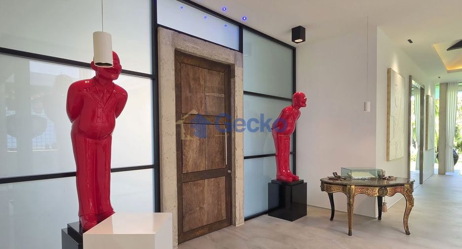 Haus zum Kauf mit 4 Zimmer in Bang Lamung, Chonburi