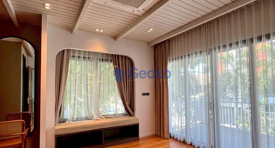Casa en alquiler de 4 habitaciones en Bang Lamung, Chonburi