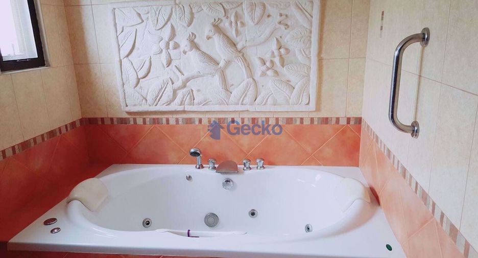 For rent and for sale 1 bed condo in Bang Lamung, Chonburi